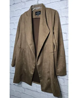 NWT Haute Monde brown Faux suede blazer coat size Small. thumbnail 3