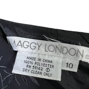 Maggy London Black Beaded Floral V-Neck Sheath Dress Y2K Vintage Whimsigoth 10 thumbnail 8