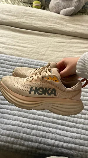 Hoka Running Shoes Women’s Bondi thumbnail 3