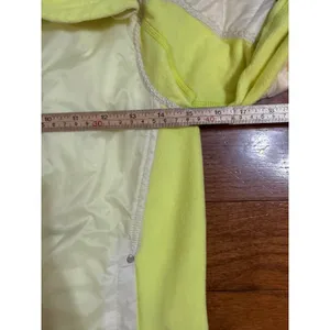Lululemon Run Bundle Up Jacket In Clarity Yellow‎ Sz 6 thumbnail 6