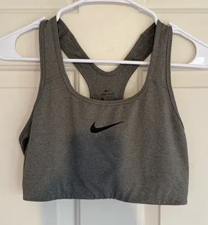 Nike sports bra thumbnail 1