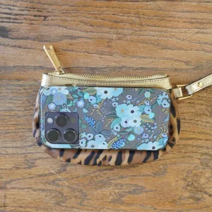 Lauren Ralph Lauren Leopard Print Mini Wristlet Pouch Gold Trim Animal Print Bag thumbnail 9