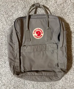 Fjällräven Kånken Backpack thumbnail 1