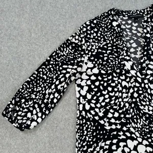 Banana Republic Shift Dress Black White Womens X-Small V-Neck 3/4 Balloon Sleeve thumbnail 2