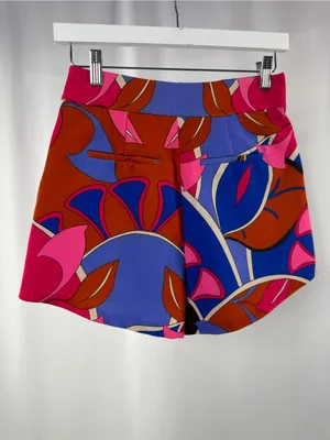 Zara High-Waist Floral Shorts in‎ Red, Pink & Blue Size Extra Small thumbnail 3