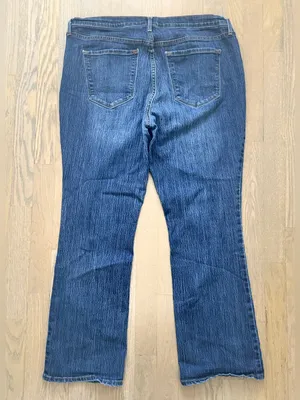 Old Navy Curvy Bootcut Textured Stretch Jeans Dark Wash 14 Short thumbnail 2