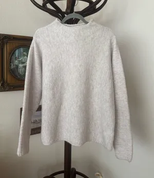 Vintage Style Beige Mockneck Knit Sweater thumbnail 1