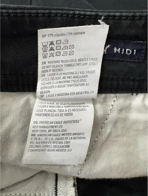 American Eagle Outfitters Black Chino Shorts Mid Rise Stretch Pockets Size 4 thumbnail 9