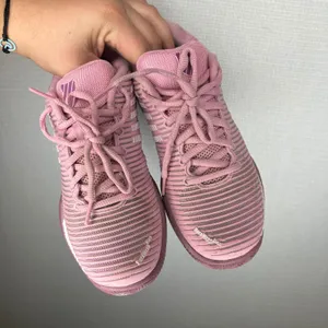 K-Swiss Hypercourt Express 2 Womens Pink Tennis Shoes 96613-641-M Size 6 thumbnail 2