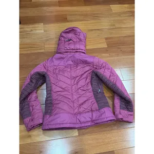 Patagonia Quilted Hooded Insulated‎ Jacket Magenta Lightweight Outdoor size M thumbnail 2