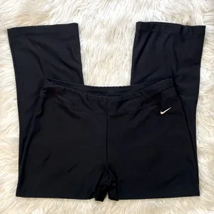 Nike Black Short Pants thumbnail 1