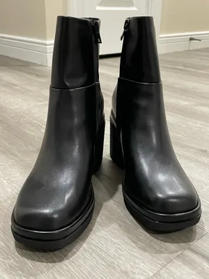 Black chunky platform ankle boots Size 8.5 thumbnail 3