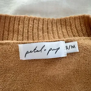 Petal + Pup Women’s Small/Medium Brown Cropped Cable Knit Cardigan thumbnail 4