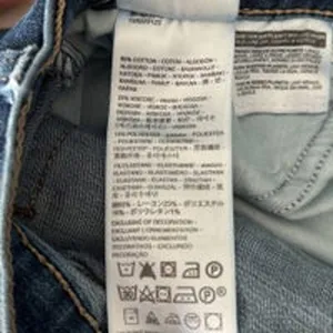 Levi's Women’s Mid Rise Boyfriend Denim Medium Wash Jeans‎ Size 31 thumbnail 10