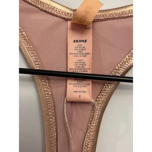 SKIMS METALLIC SWIM CYCLE SUIT/NWT / Champagne color Small NWT thumbnail 8