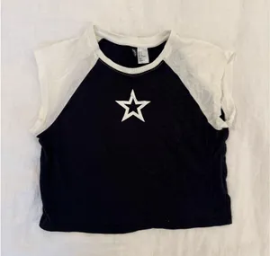 Hennes & Mauritz Crop cap sleeve tshirt thumbnail 1