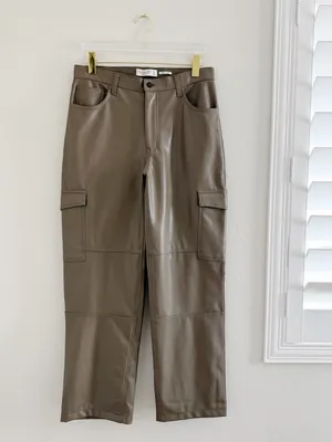 NEW Abercrombie & Fitch Curve Love Vegan Leather Cargo 90s Relaxed Pants 31/12 thumbnail 5