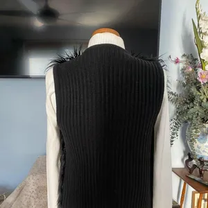 Claire's Black Faux Fur Sweater Knit Vest Junior M/L thumbnail 3