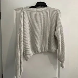 Vestique Cream Crew Neck Sweater thumbnail 5