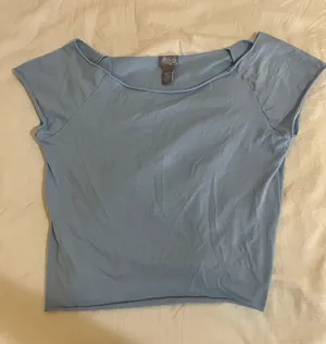 Tillys Top thumbnail 1