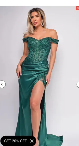 Prom Dresss Green Size M thumbnail 1