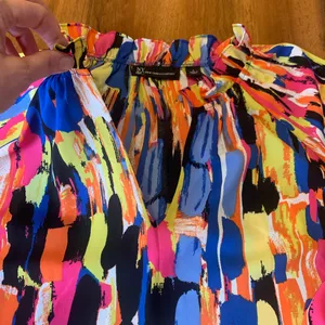 New York & Company Blouse Large Multicolor Brushstroke Abstract Colorful thumbnail 3