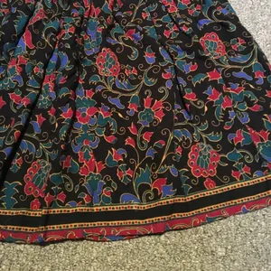 VINTAGE FLORAL DAMASK PATTERN MIDI SKIRT Black thumbnail 2
