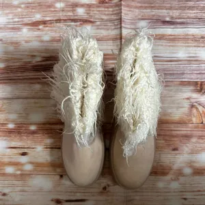 PRETTYLITTLETHING Cream Faux Suede Contrast Faux Fur Ankle Boots NWT thumbnail 4