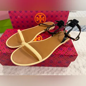 Tory Burch Strap Rubber Sandals size 8 - Adorable! GUC! thumbnail 6