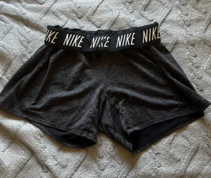 nike gray shorts thumbnail 1