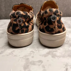Steve Madden Leopard Print Slip On‎ Sneakers Women's Size 7.5M Platform Comfort thumbnail 4