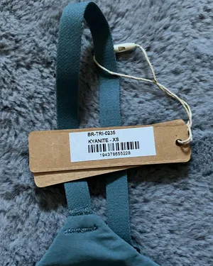 SKIMS NWT xs kyanite fits everybody crossover bralette thumbnail 4