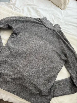 Lululemon gray quarter zip thumbnail 3