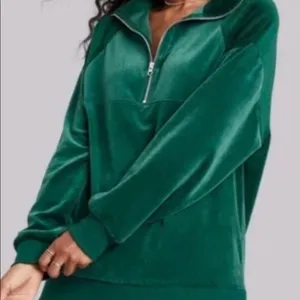 Wild Fable Velour Quarter Zip Sweatshirt thumbnail 1