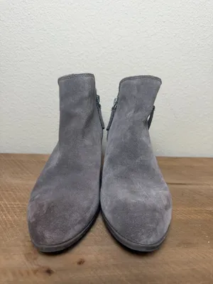 Frye Judith Zip Ankle Booties Boots Block Heel Size 8M taupe Grey Suede thumbnail 4
