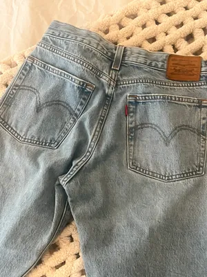Levi's Frayed Jeans thumbnail 2