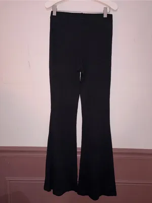 H&M flared high waisted black pants thumbnail 2