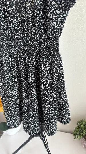 Love Tree Romper Floral Black Women’s thumbnail 8