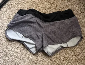 Lululemon Shorts thumbnail 1
