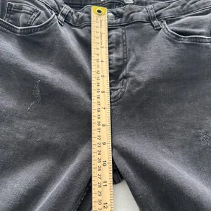 Free People Size (30) Woman's‎ Black Pant Distressed Skinny Jeans thumbnail 4