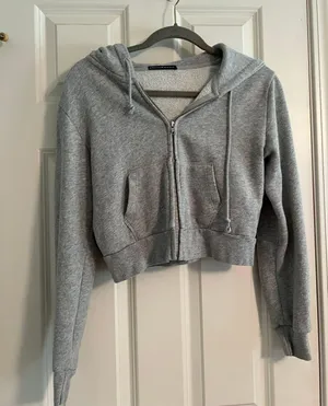 Brandy Melville Cropped Hoodie thumbnail 4