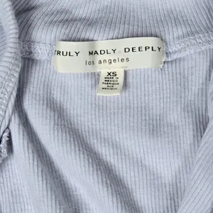 Truly Madly Deeply Light Blue‎ Ribbed Mock Neck Sleeveless Crop Tank Top XS thumbnail 3