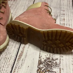 Timberland Pink leather combat boots Size 6 thumbnail 5