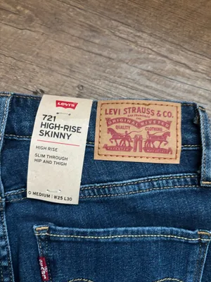 Levi’s 721 High Rise Skinny jeans thumbnail 3