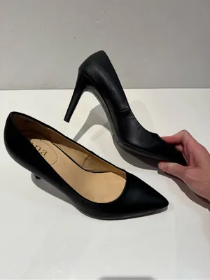 A.N.A m Wardrobe Staple Classic Black Pointed-Toe High Heel Pumps - Size 9.5 thumbnail 3