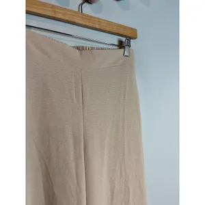 Adrianna Papell beige wide leg pull on pants thumbnail 3