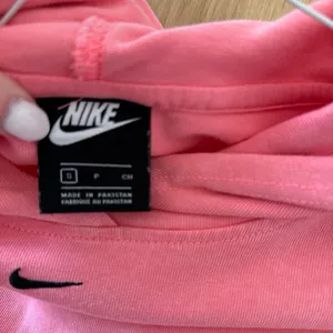 Nike NWOT Sportswear Women's Washed Hoodie - Pink thumbnail 7