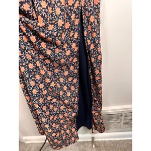Lulus the way to love Maxi Dress Womens XS Navy Blue Floral Ruffle NJD0391 thumbnail 3