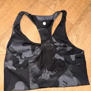 ⭐️Zella Dusty Rose & Black Printed Racerback Sports Bra thumbnail 4