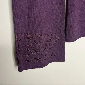 Worthington Mulberry Stretch Ribbed Knit Embroidered‎ Flare Sleeve Keyhole Top thumbnail 4